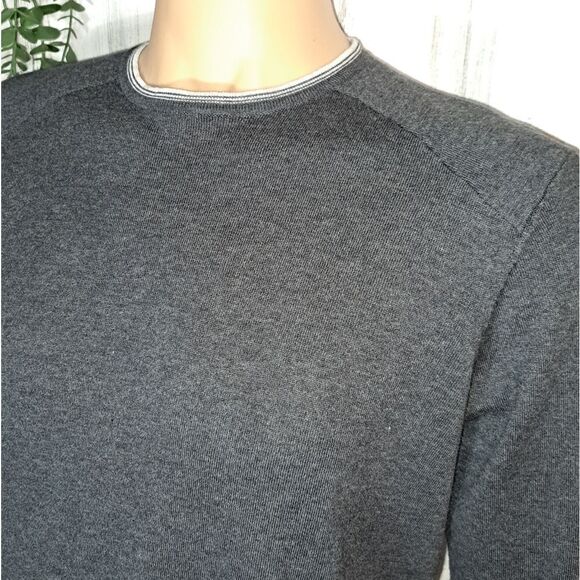 Agave Lightweight Sweater - Picture 3 of 6